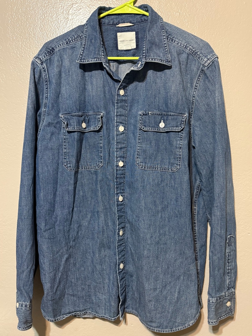 Men’s American Eagle Outfitters Light Blue Denim‎ Shirt Size XL/TG